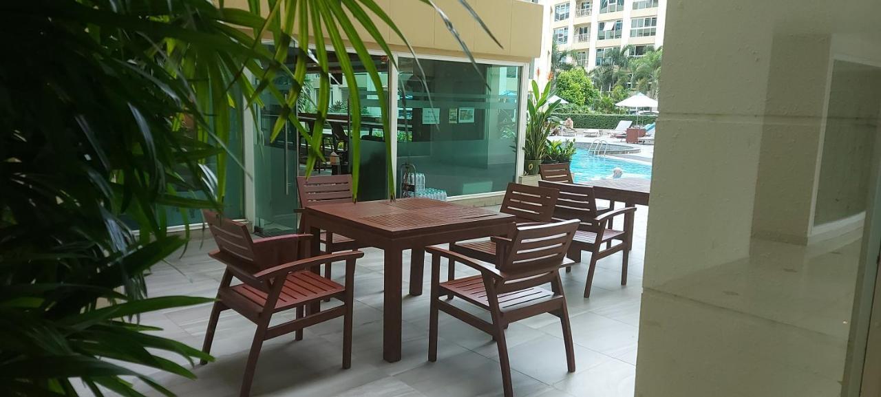 Garden - 2br Suite, 76sqm Apartemen